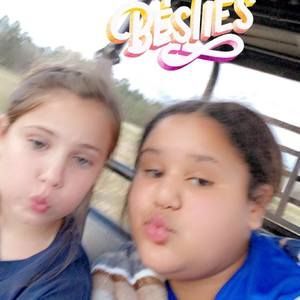 Meet your Posher, Evelyn